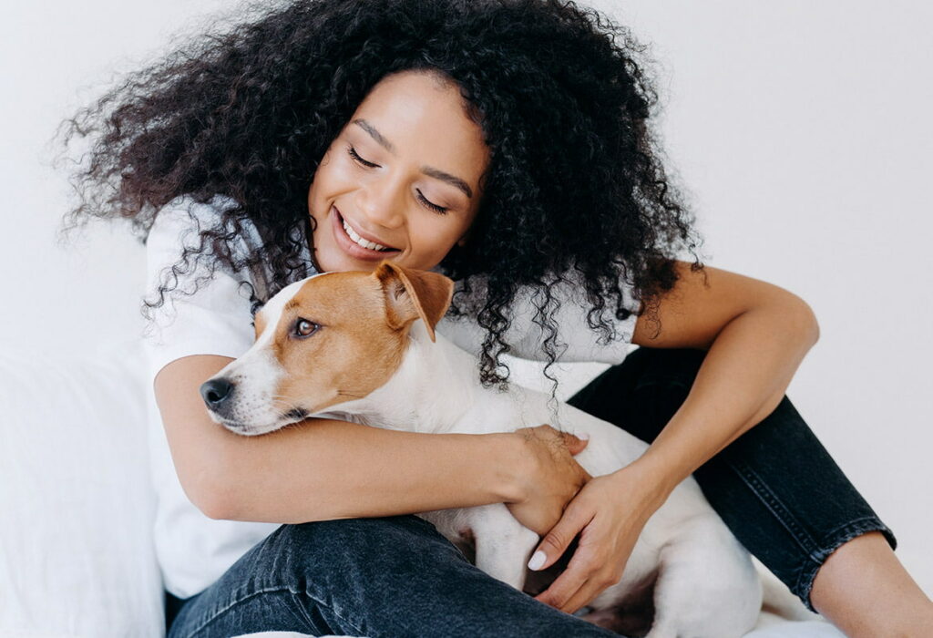 What are the types of online courses for women